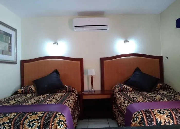 Cactus Cabos 3*