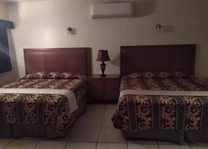 Hotel Cactus Cabos 3*